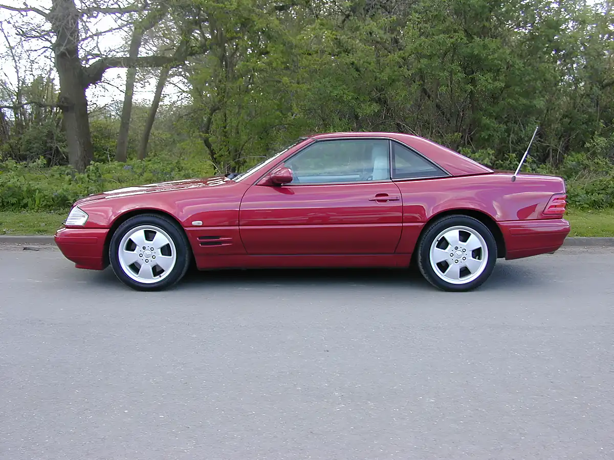 Used 2001 Mercedes-Benz Sl R129 Sports Convertible Red - Interior and Exterior details 7