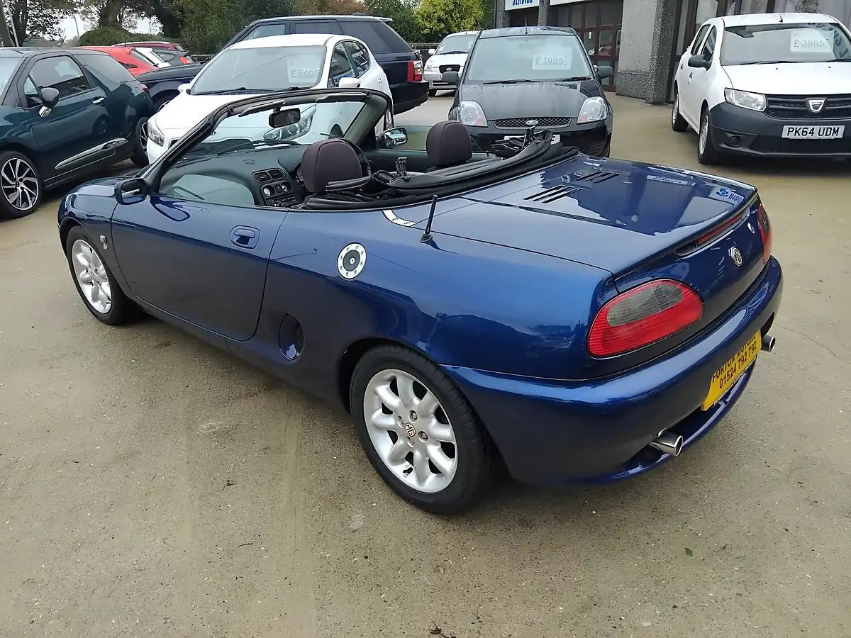 Used 2001 MG Mgf Sports - Interior and Exterior details 13