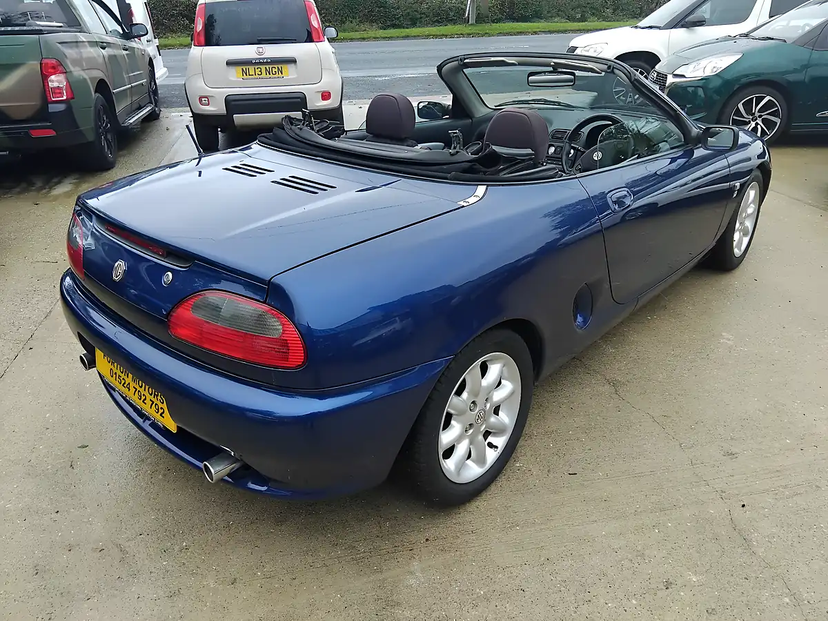 Used 2001 MG Mgf Sports - Interior and Exterior details 15