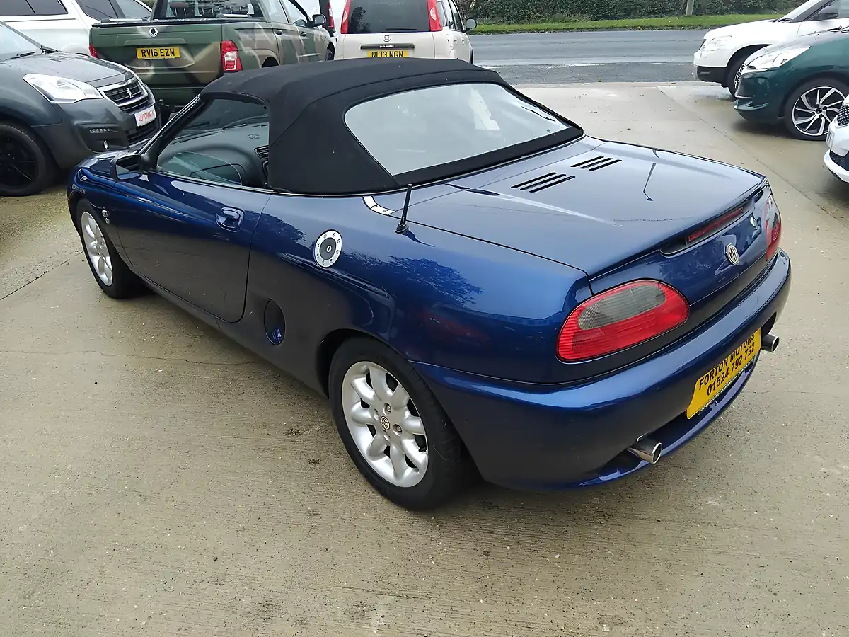 Used 2001 MG Mgf Sports - Interior and Exterior details 6