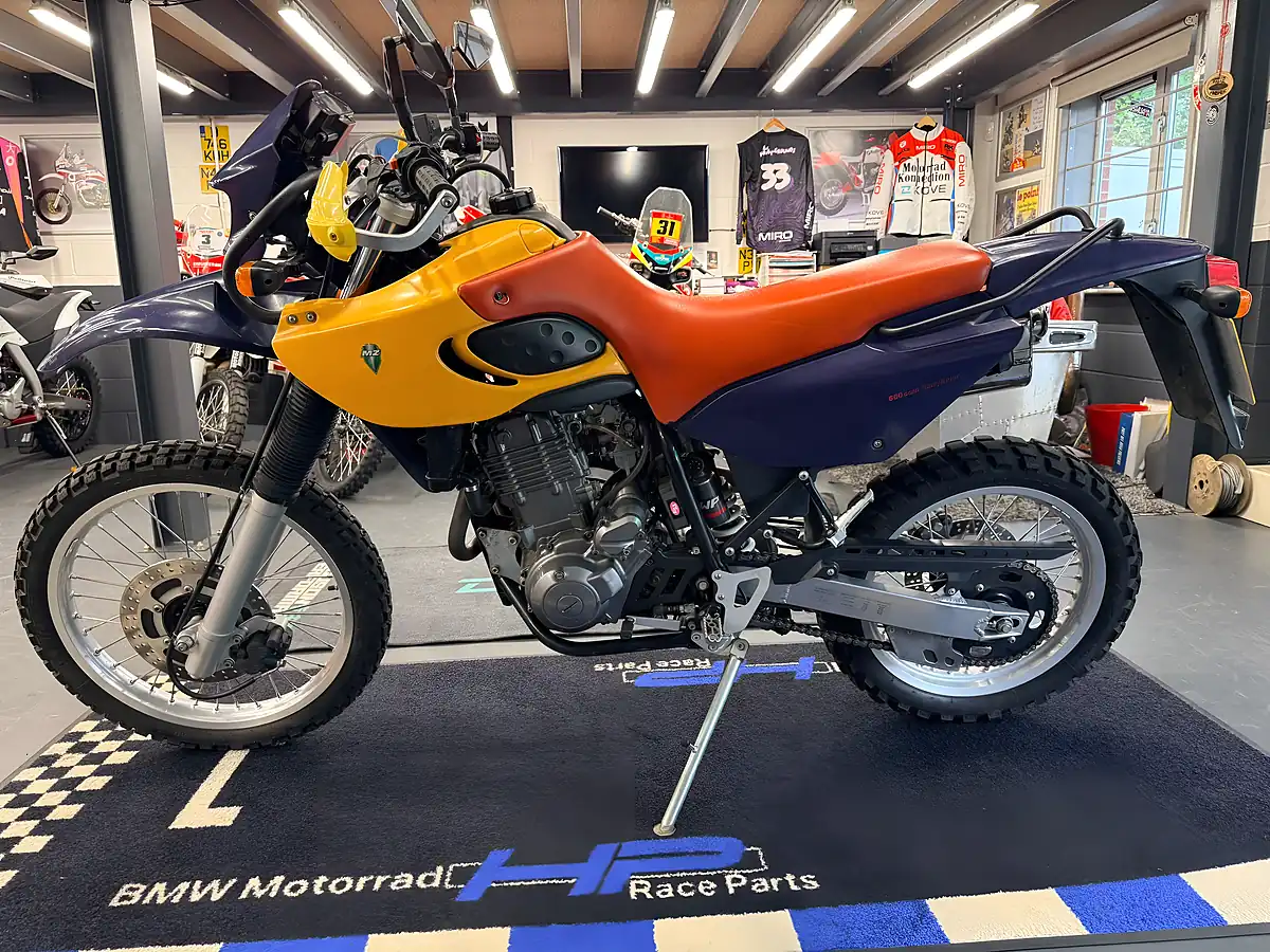 Used 2001 Mz Baghira - Interior and Exterior details 2