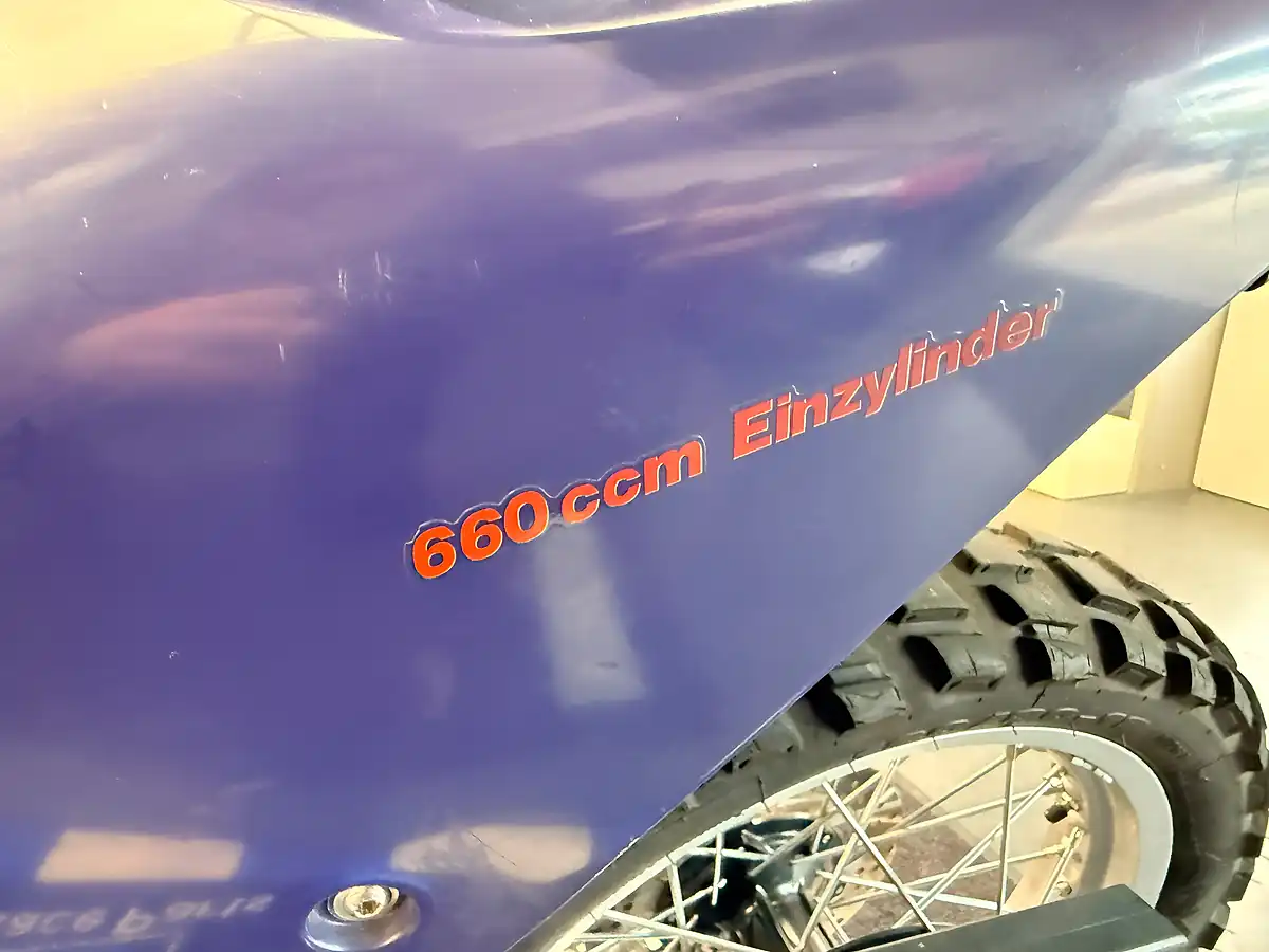 Used 2001 Mz Baghira - Interior and Exterior details 6