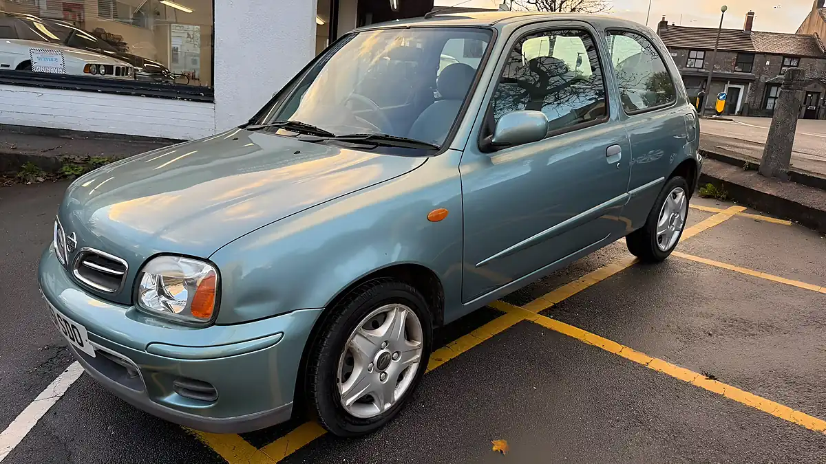 Used 2001 Nissan Micra Activ Grey - Interior and Exterior details 3