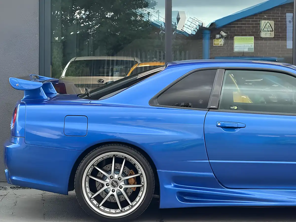Used 2001 Nissan Skyline GT-R R34 Blue - Interior and Exterior details 14
