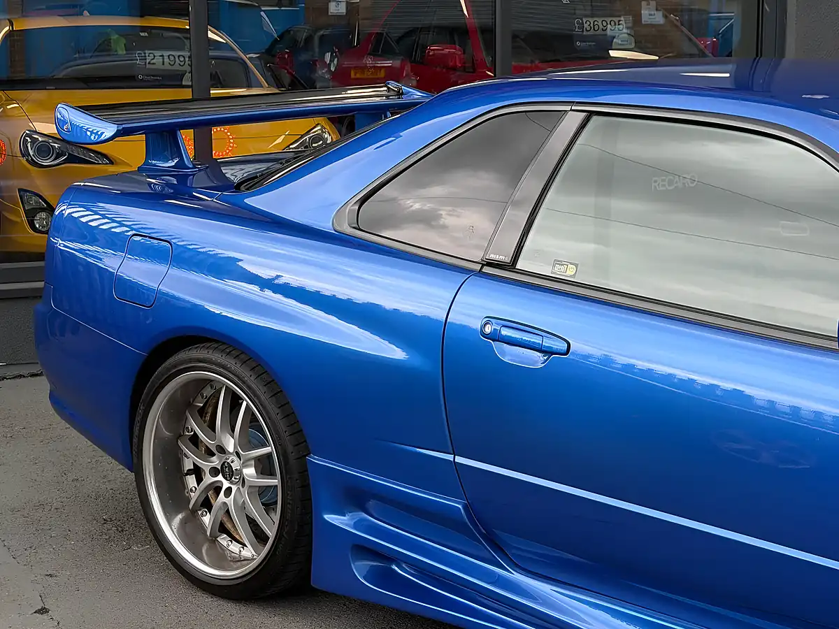 Used 2001 Nissan Skyline GT-R R34 Blue - Interior and Exterior details 8