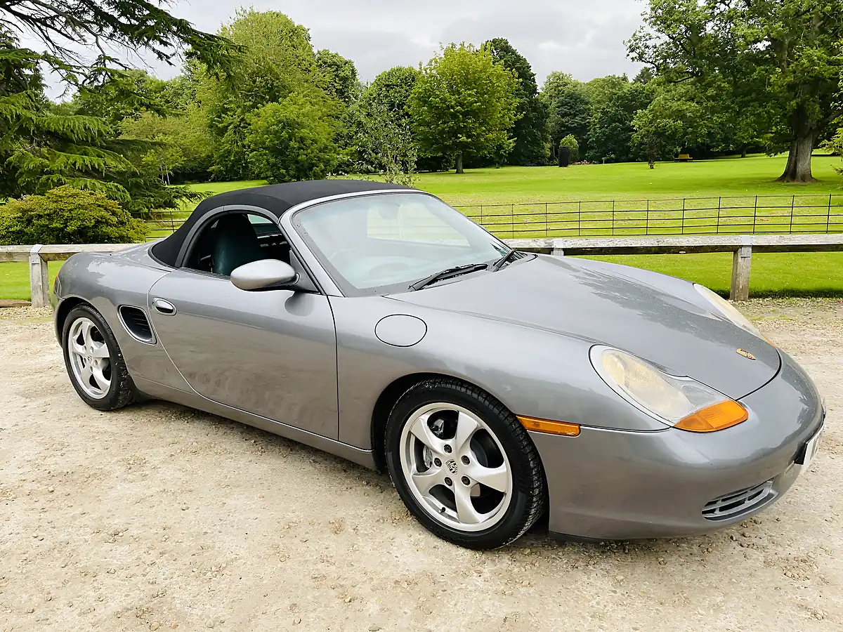 Used 2001 Porsche Boxster 986 Grey - Interior and Exterior details 10