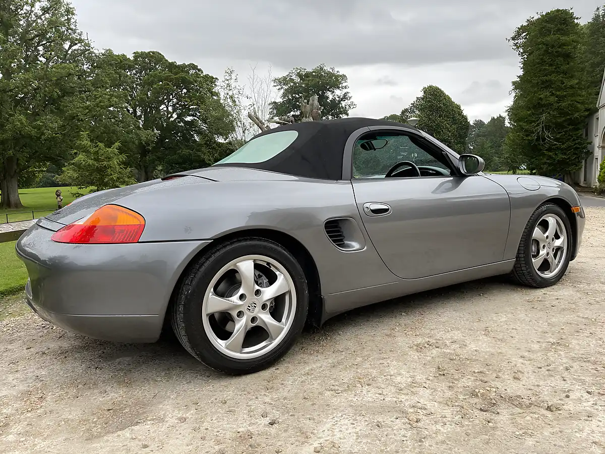 Used 2001 Porsche Boxster 986 Grey - Interior and Exterior details 14