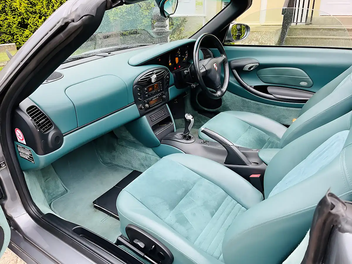Used 2001 Porsche Boxster 986 Grey - Interior and Exterior details 5