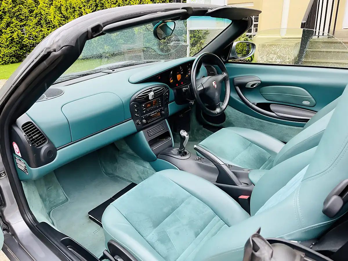 Used 2001 Porsche Boxster 986 Grey - Interior and Exterior details 8