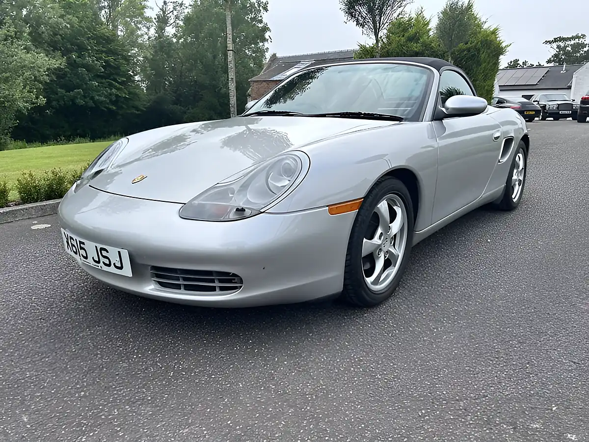 Used 2001 Porsche Boxster Convertible Arctic Silver Metallic - Interior and Exterior details 14