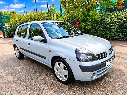 2001 Renault Clio Privilege 1.4 16v