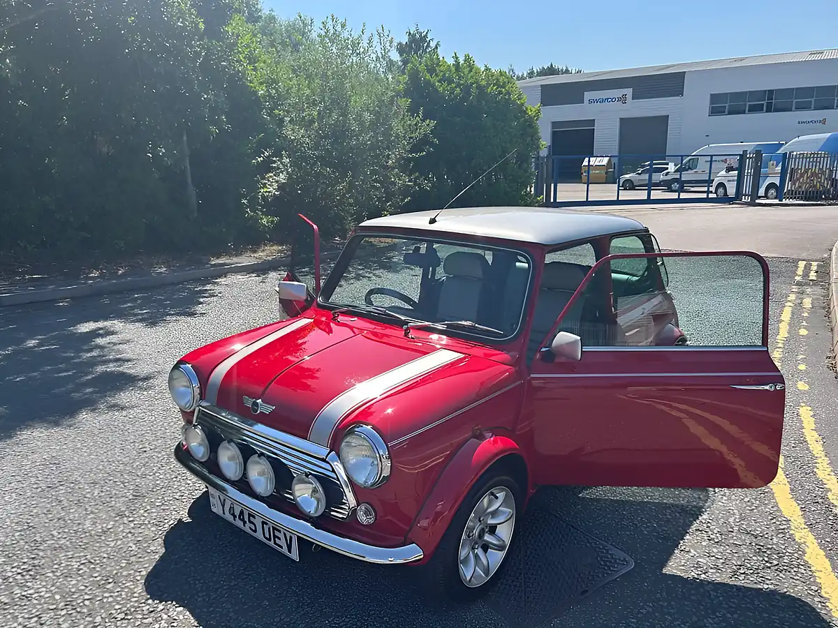 Used 2001 Rover MINI Cooper Sport Solar Red - Interior and Exterior details 13