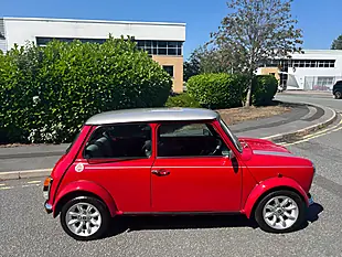 Used 2001 Rover MINI Cooper Sport Solar Red - Interior and Exterior details 3