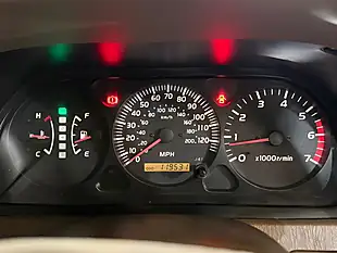 Used 2001 Toyota Land Cruiser Vx Silver - Interior and Exterior details 13