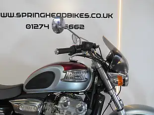Used 2001 Triumph Thunderbird 900 Red & Silver - Interior and Exterior details 11