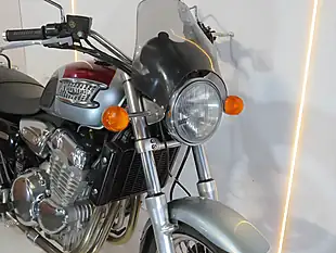 Used 2001 Triumph Thunderbird 900 Red & Silver - Interior and Exterior details 16