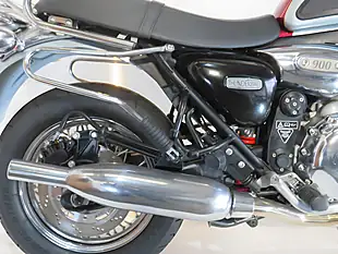 Used 2001 Triumph Thunderbird 900 Red & Silver - Interior and Exterior details 6