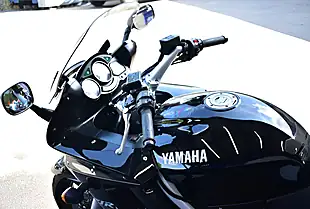 Used 2001 Yamaha FJR1300 Black - Interior and Exterior details 14
