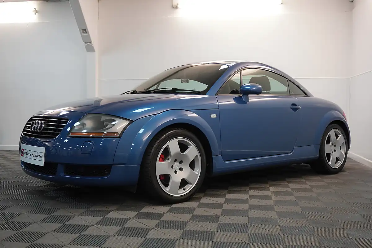 Used 2002 Audi Tt Coupe Blue - Interior and Exterior details 6