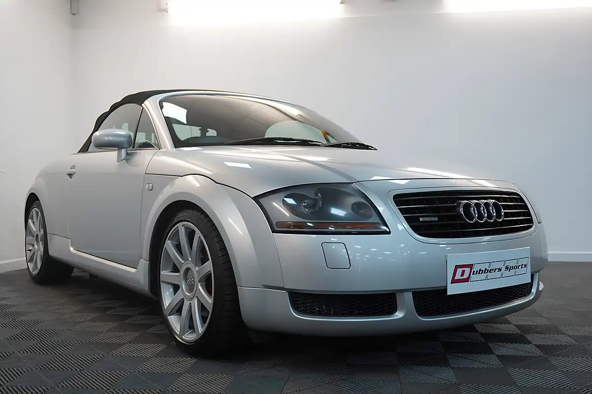 Used 2002 Audi Tt Roadster Silver - Interior and Exterior details 6