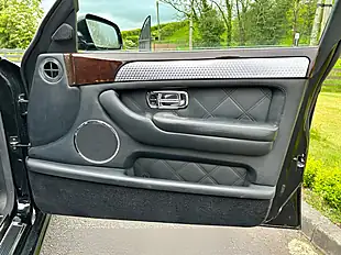Used 2002 Bentley Arnage T Black - Interior and Exterior details 11