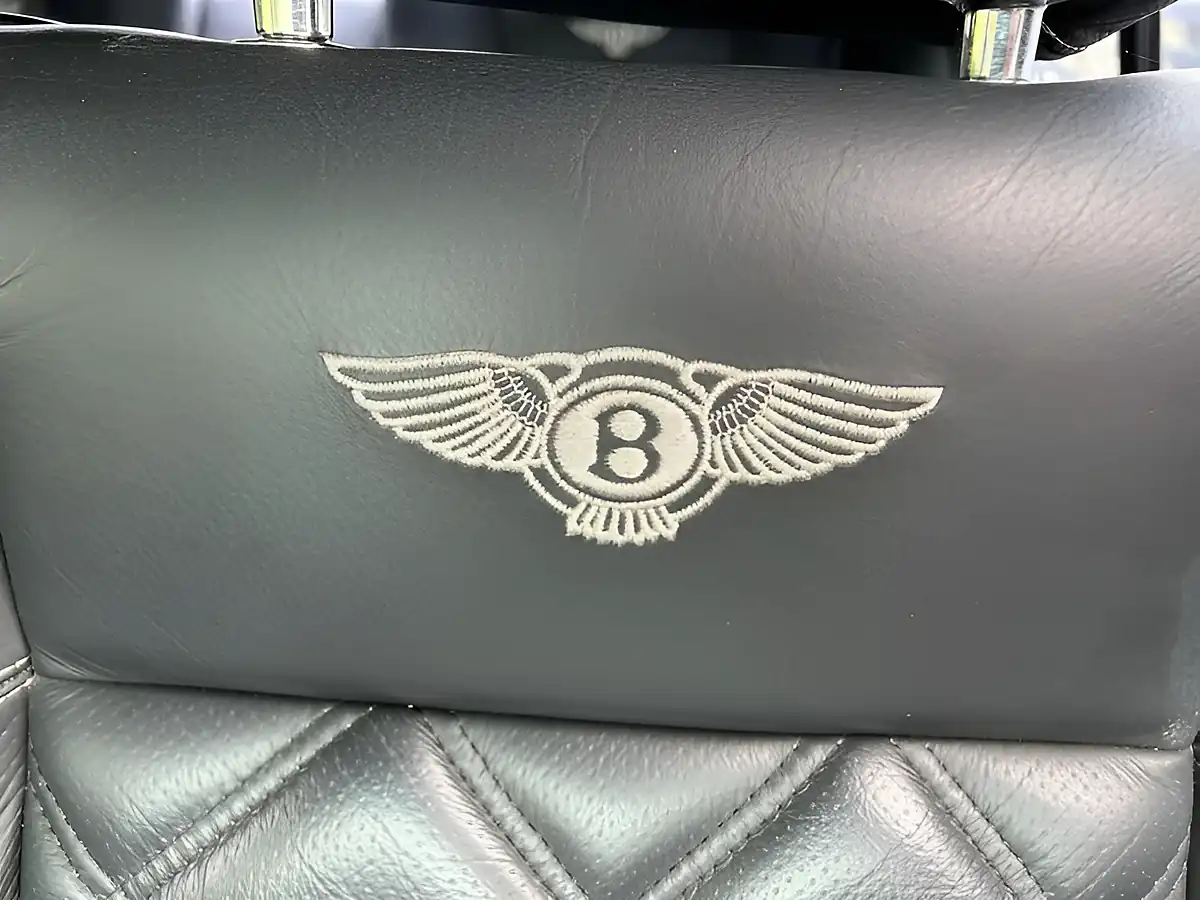 Used 2002 Bentley Arnage T Black - Interior and Exterior details 15