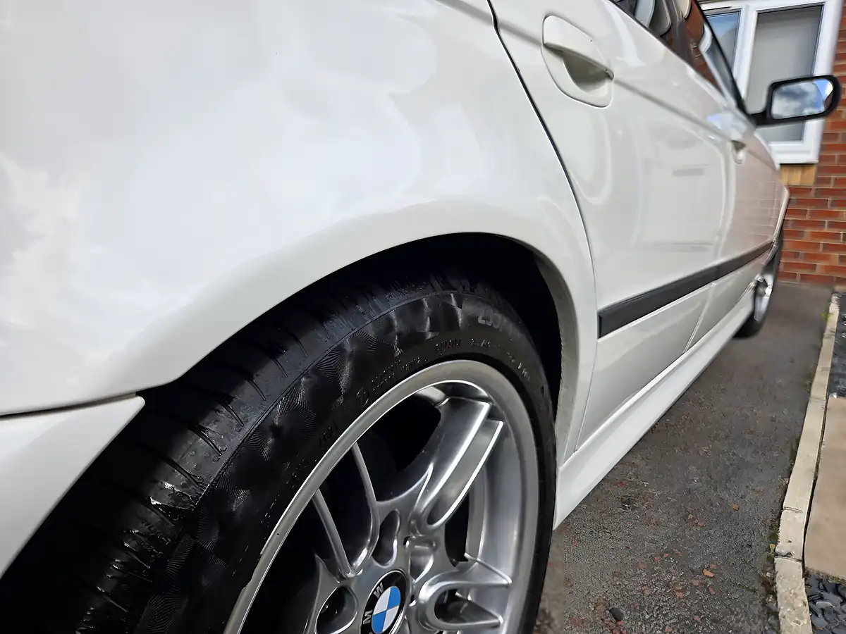 Used 2002 BMW 5 Series M Sport Alpine White - Interior and Exterior details 11