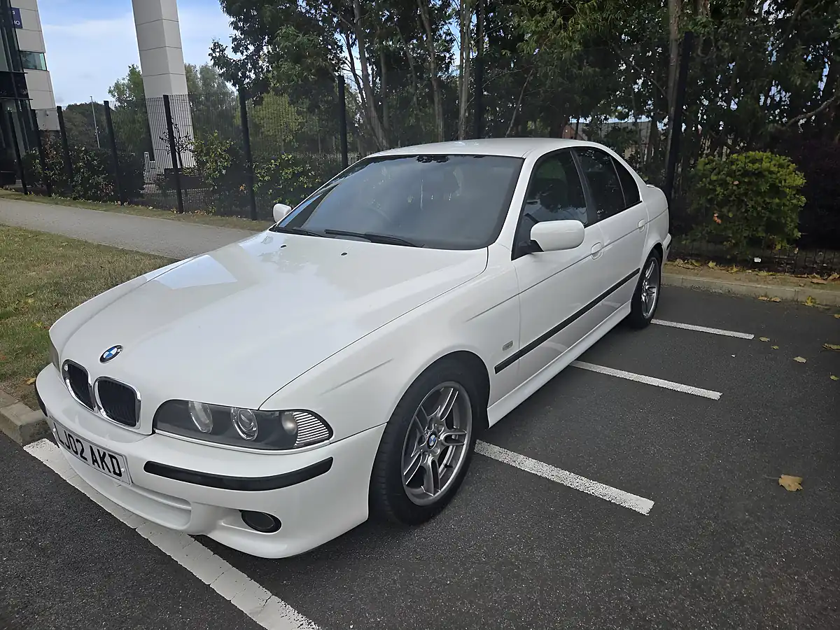 Used 2002 BMW 5 Series M Sport Alpine White - Interior and Exterior details 2