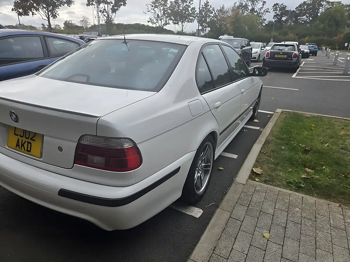 Used 2002 BMW 5 Series M Sport Alpine White - Interior and Exterior details 5