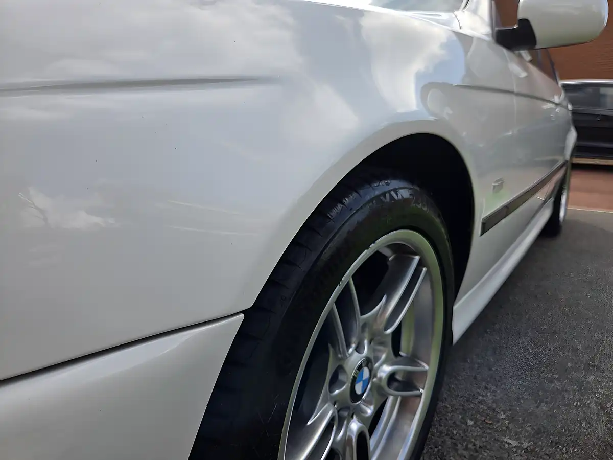 Used 2002 BMW 5 Series M Sport Alpine White - Interior and Exterior details 7