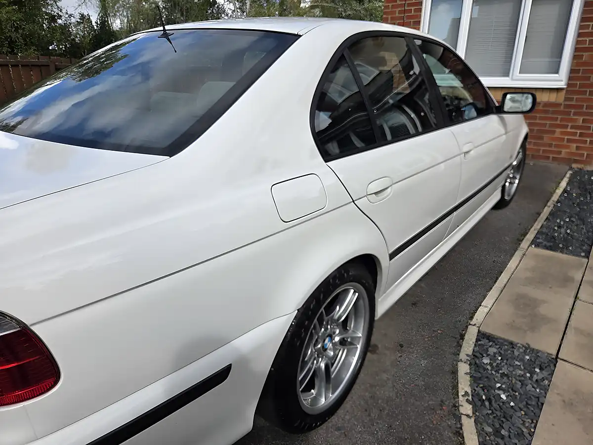 Used 2002 BMW 5 Series M Sport Alpine White - Interior and Exterior details 8