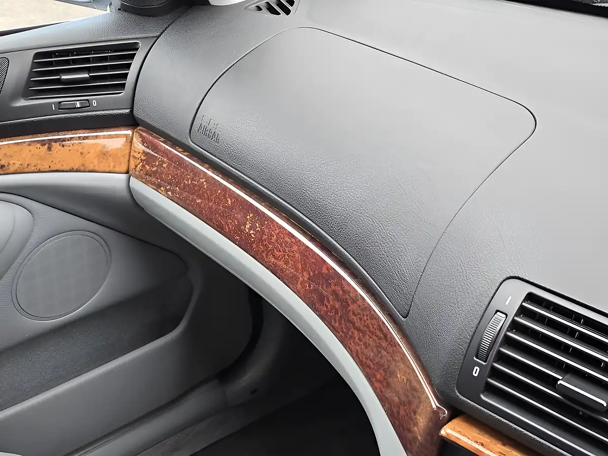 Used 2002 BMW 5 Series Se Blue - Interior and Exterior details 15