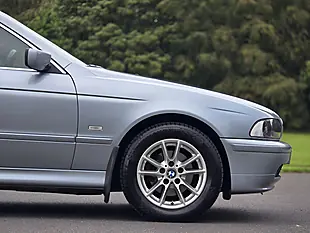 Used 2002 BMW 5 Series Se Blue - Interior and Exterior details 9