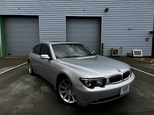 2002 BMW 7 Series 745i V8