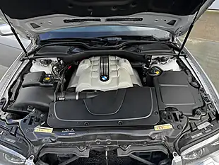 Used 2002 BMW 7 Series Silver - Interior and Exterior details 16