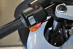 Used 2002 BMW R 1100 S Blue - Interior and Exterior details 11