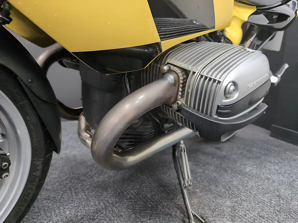 Used 2002 BMW R1100 S Yellow/Black - Interior and Exterior details 13