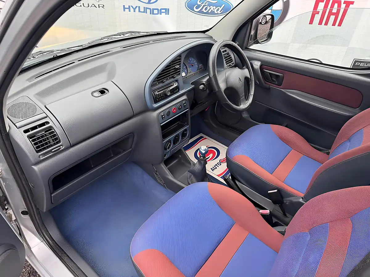 Used 2002 Citroen Berlingo Forte Multispace Silver - Interior and Exterior details 16