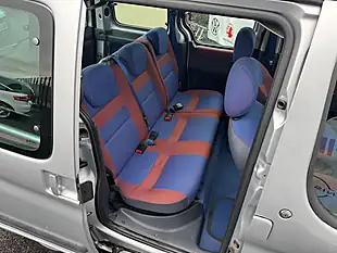 Used 2002 Citroen Berlingo Forte Multispace Silver - Interior and Exterior details 19
