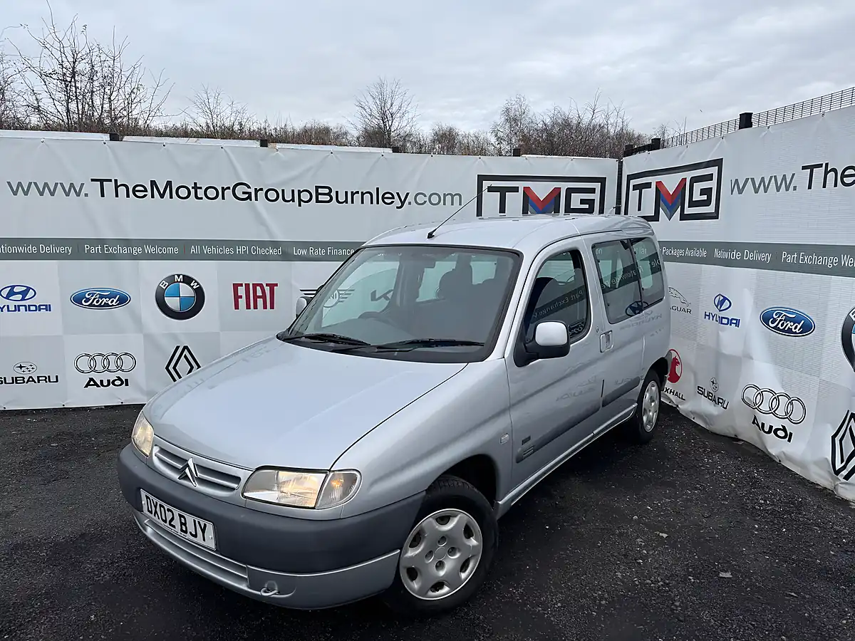 Used 2002 Citroen Berlingo Forte Multispace Silver - Interior and Exterior details 2