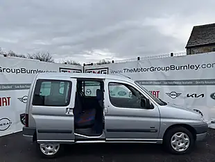Used 2002 Citroen Berlingo Forte Multispace Silver - Interior and Exterior details 8