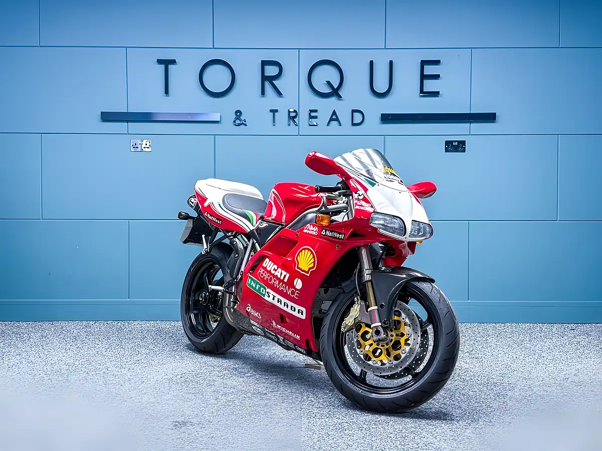 Used 2002 Ducati 996 Biposto Red - Interior and Exterior details 10