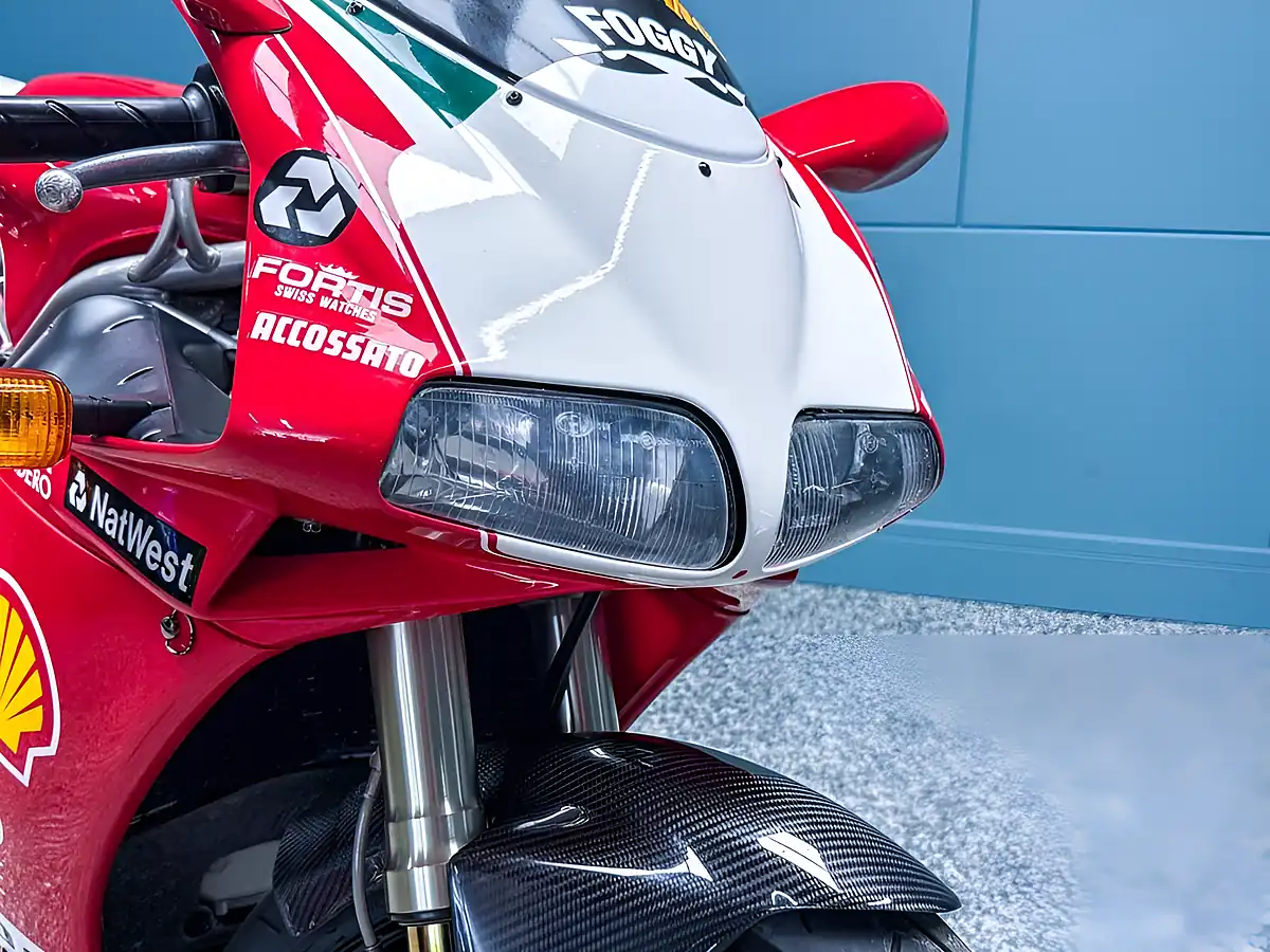 Used 2002 Ducati 996 Biposto Red - Interior and Exterior details 11