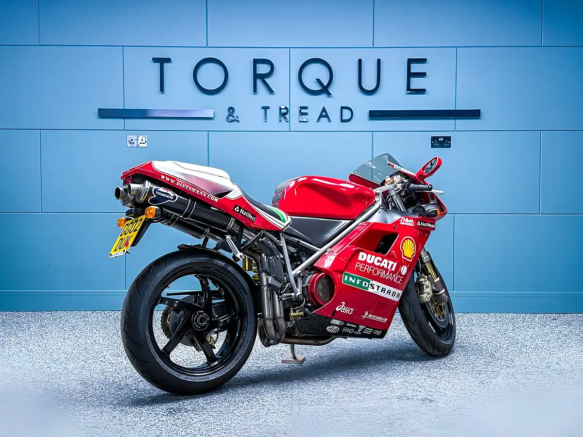 Used 2002 Ducati 996 Biposto Red - Interior and Exterior details 3