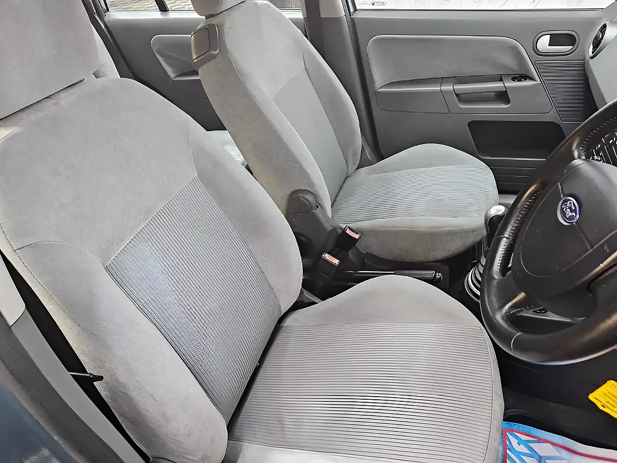 Used 2002 Ford Fusion 3 Green - Interior and Exterior details 14
