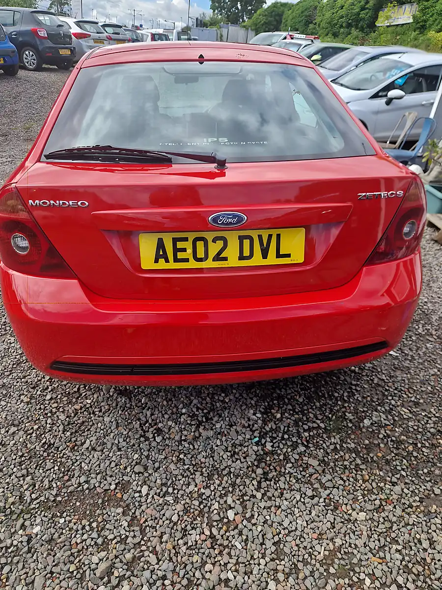Used 2002 Ford Mondeo Zetec S Red - Interior and Exterior details 7