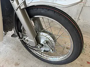 Used 2002 Honda C90 Custom Silver - Interior and Exterior details 14