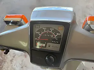 Used 2002 Honda C90 Custom Silver - Interior and Exterior details 15
