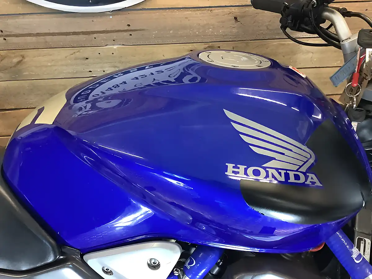 Used 2002 Honda Cb Hornet - Interior and Exterior details 10