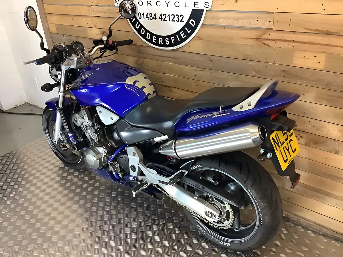 Used 2002 Honda Cb Hornet - Interior and Exterior details 6